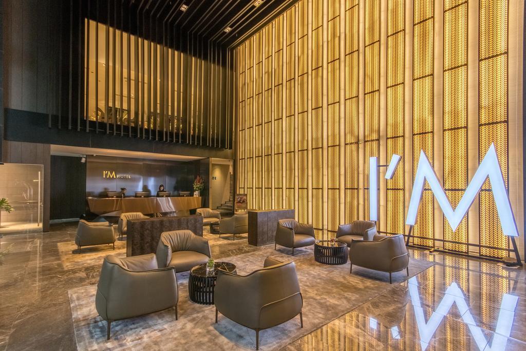I'M Hotel - Multiple Use Hotel Makati City Exterior foto The lobby of the hotel