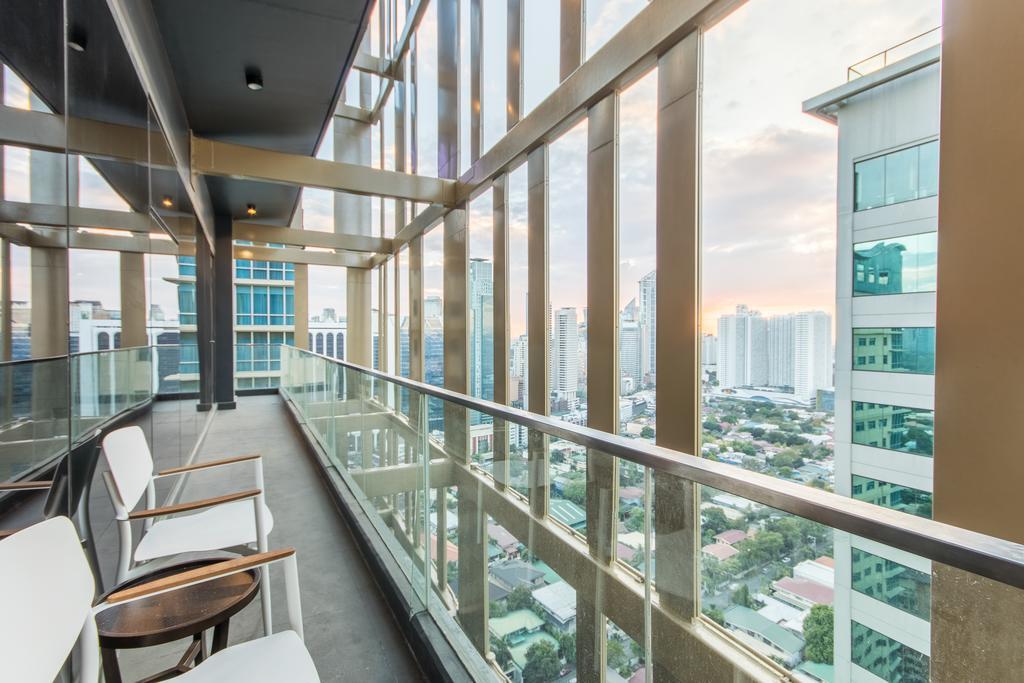 I'M Hotel - Multiple Use Hotel Makati City Exterior foto View from the 30th floor