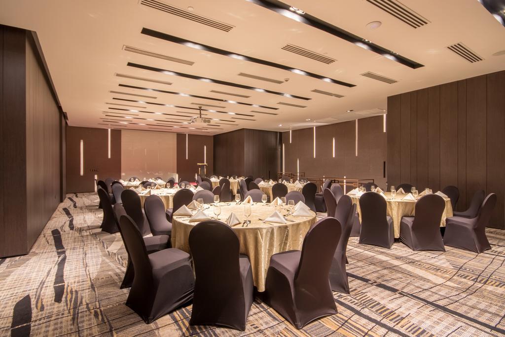 I'M Hotel - Multiple Use Hotel Makati City Exterior foto The ballroom