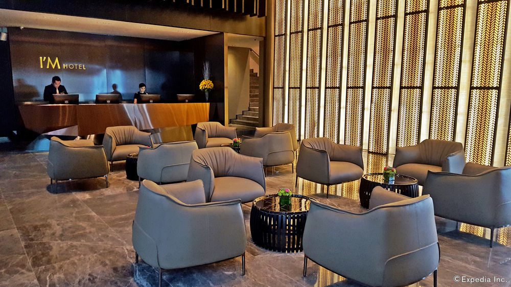 I'M Hotel - Multiple Use Hotel Makati City Exterior foto The lobby of the hotel