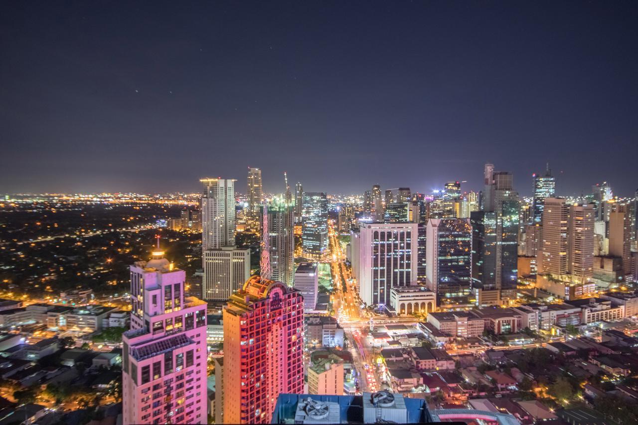 I'M Hotel - Multiple Use Hotel Makati City Zimmer foto Tel Aviv skyline