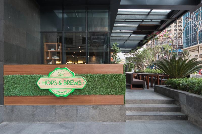 I'M Hotel - Multiple Use Hotel Makati City Exterior foto Hops & Brews