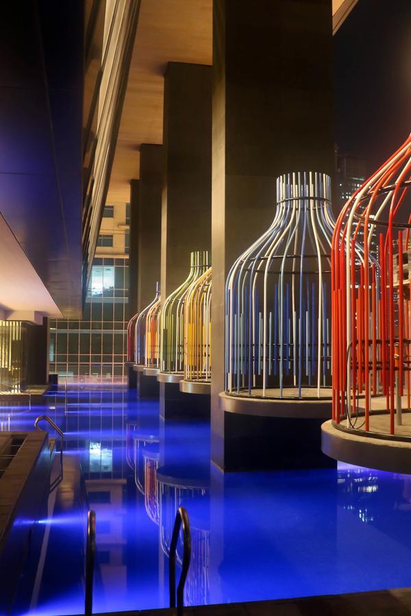 I'M Hotel - Multiple Use Hotel Makati City Exterior foto The staircase